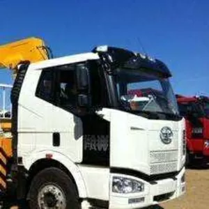 Бортовой грузовик FAW 6x4 с КМУ  12 тонн 