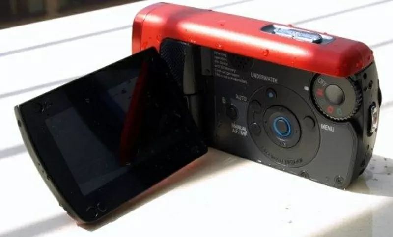 Продаётся экстремальная видеокамера Panasonic SDR-SW20   