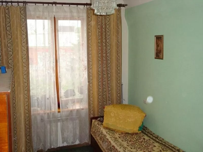 Продаю 2-комнатную с отличным ремонтом в центре Кемерова 5
